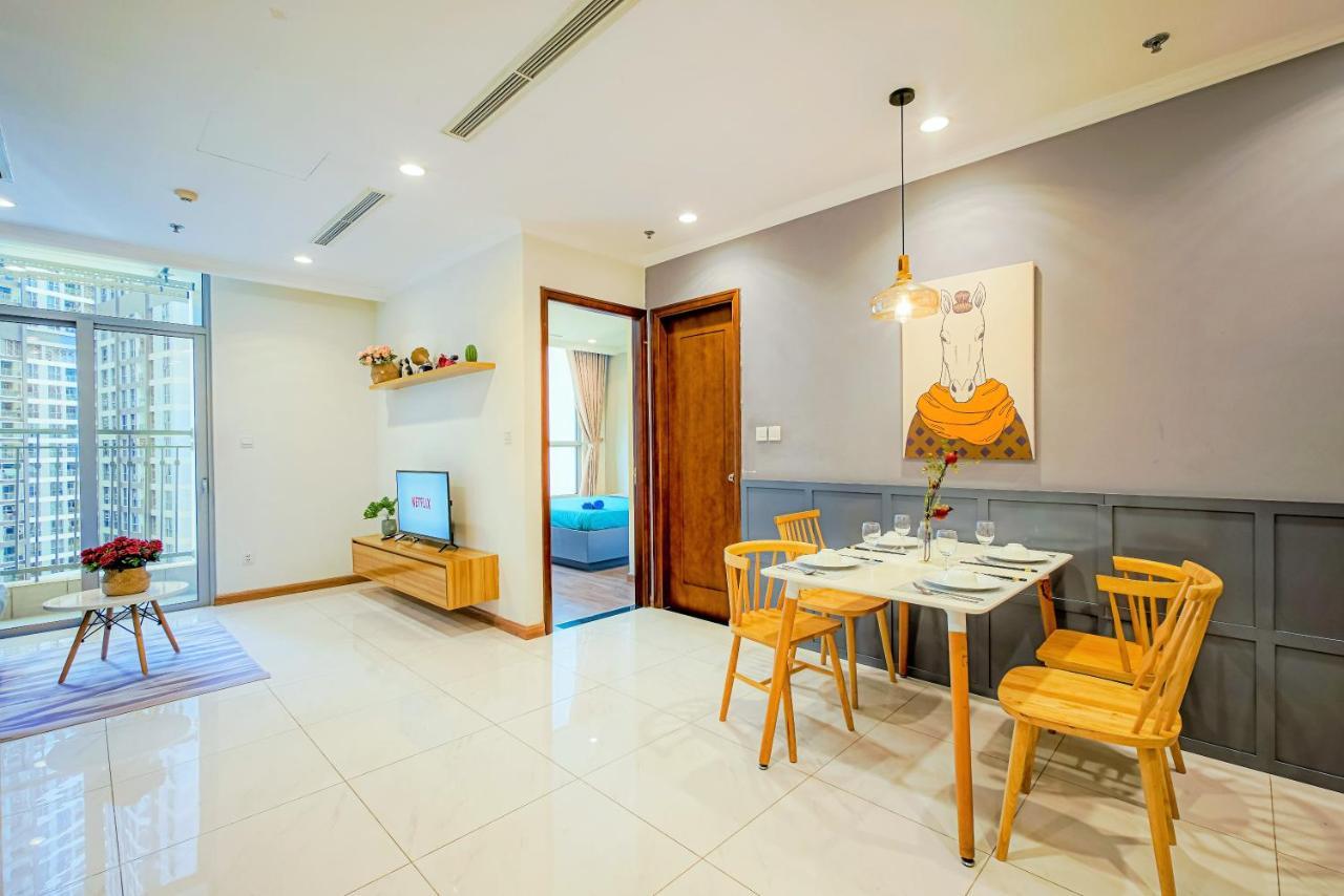 Mott Haven Apart - Vinhomes Central Park, Landmark 81 Area & Ice Rink Ho Chi Minh-staden Exteriör bild