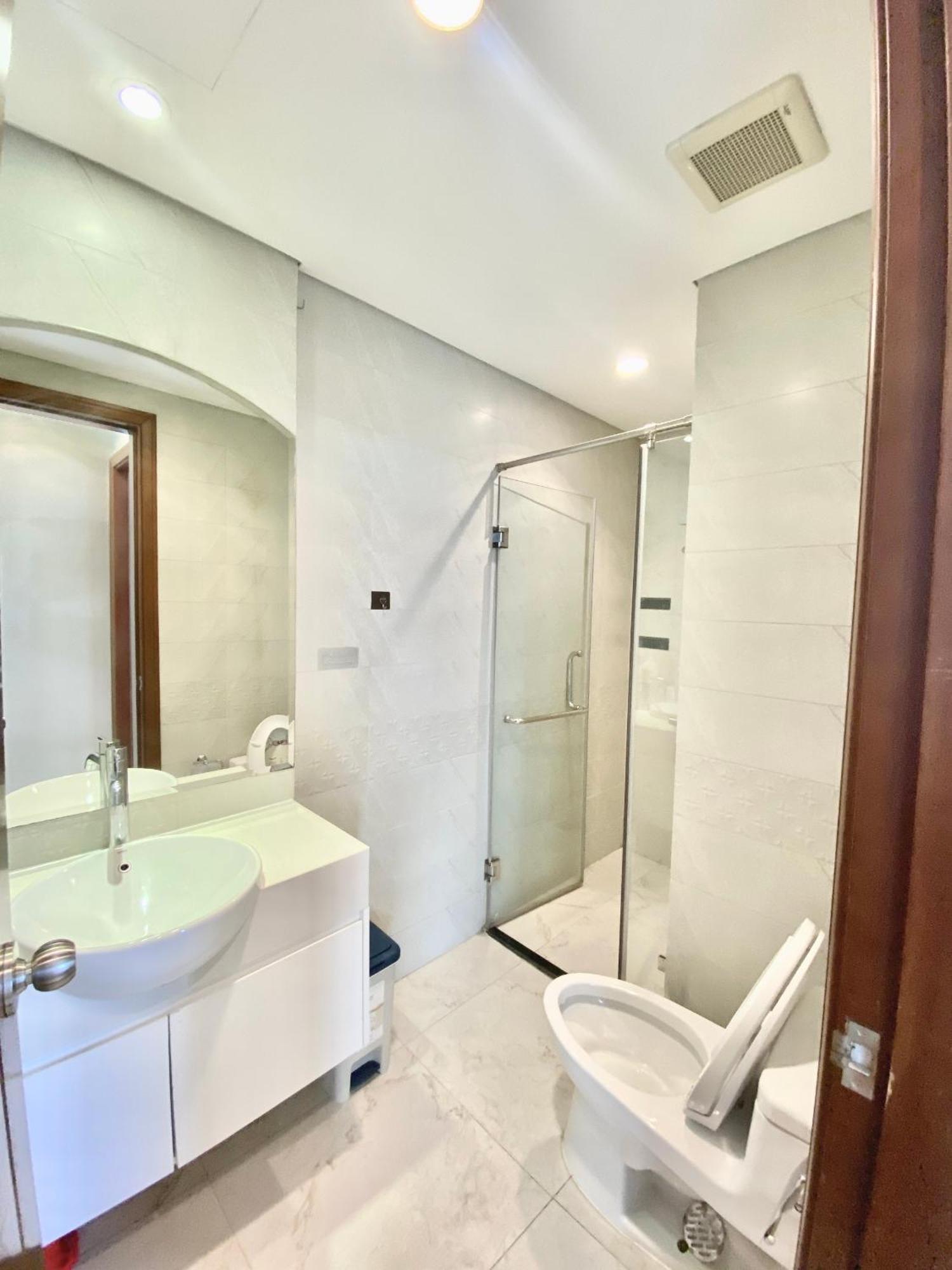 Mott Haven Apart - Vinhomes Central Park, Landmark 81 Area & Ice Rink Ho Chi Minh-staden Exteriör bild